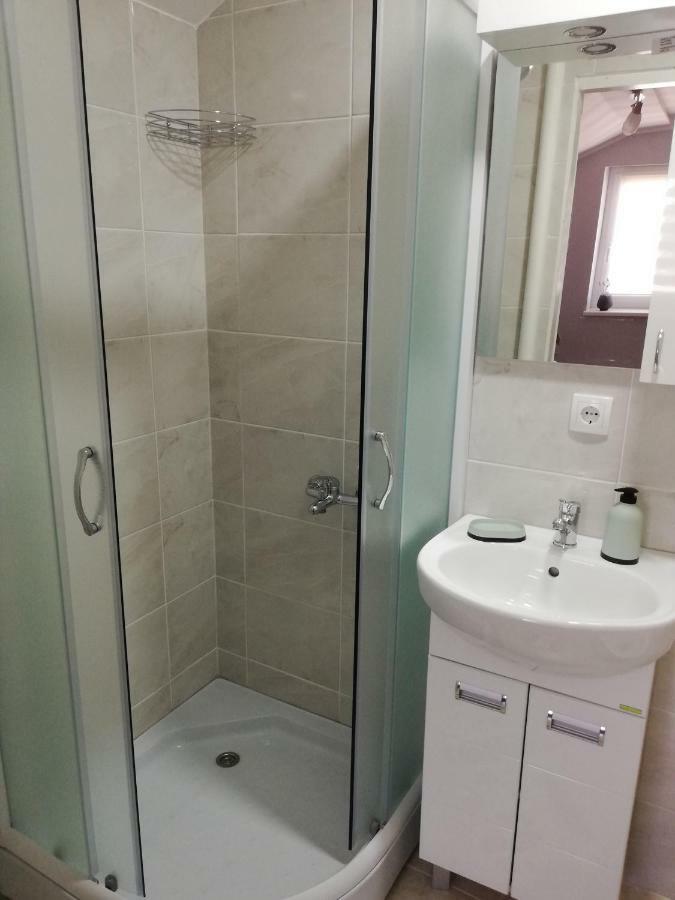 S. A. L. Prenociste Apartment Becicherecul Mare Exterior foto